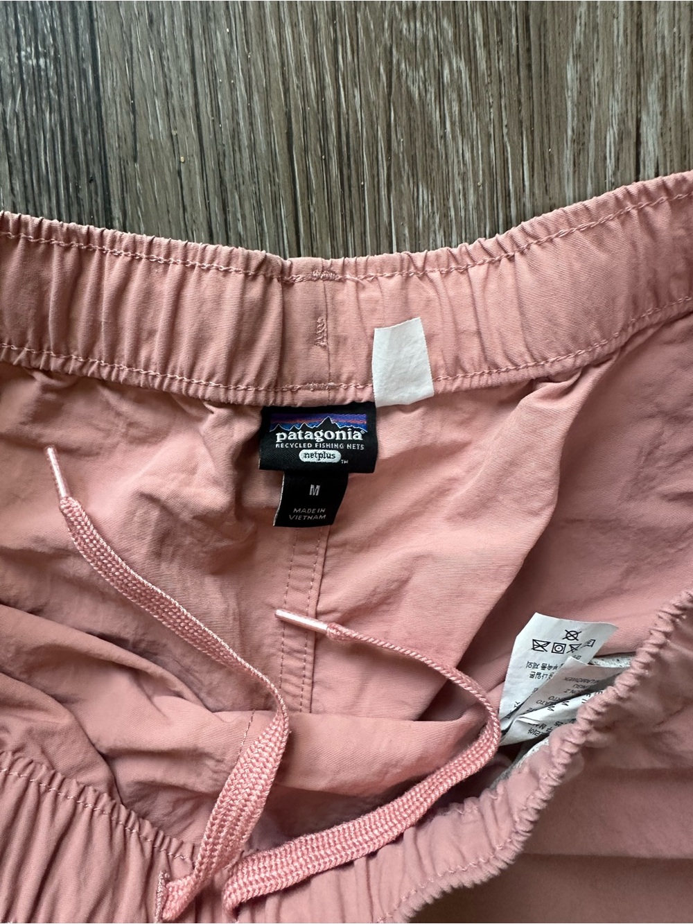 Patagonia Women's Barely Baggies Shorts - Picture 4 of 11